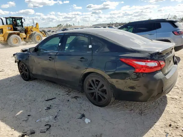 1N4AL3AP0GC209858 2016 NISSAN ALTIMA - Image 2
