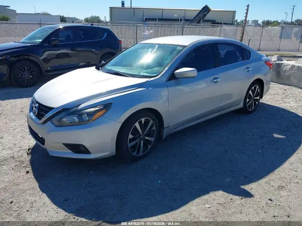1N4AL3AP0GC210928 2016 NISSAN ALTIMA - Image 2