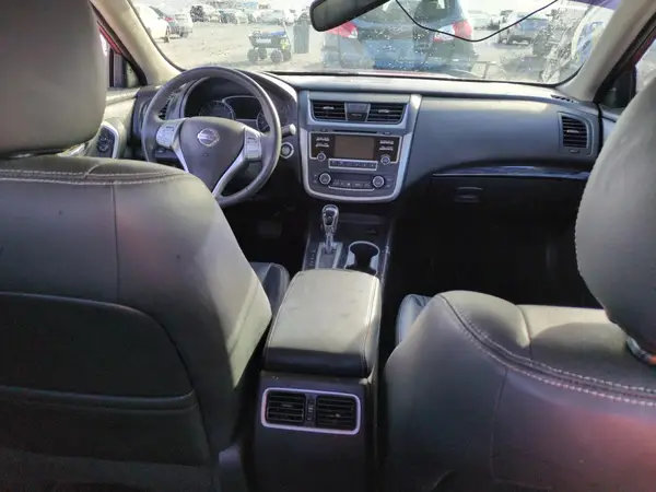 1N4AL3AP0GC215773 2016 NISSAN ALTIMA - Image 8