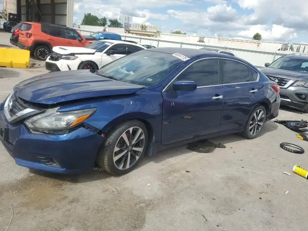 1N4AL3AP0GC219774 2016 NISSAN ALTIMA - Image 1