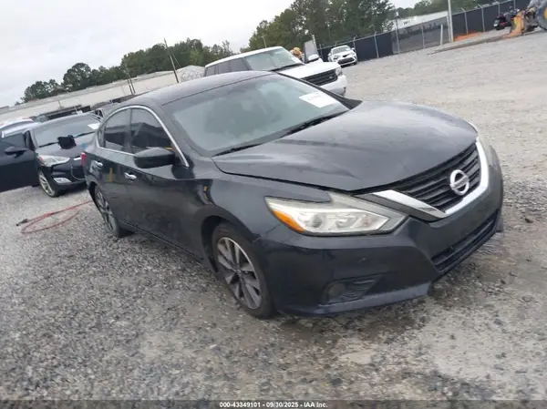 1N4AL3AP0GC227258 2016 NISSAN ALTIMA - Image 1