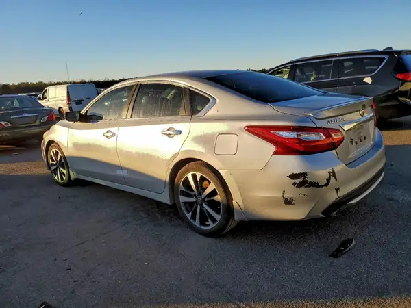 1N4AL3AP0GC233383 2016 NISSAN ALTIMA - Image 2