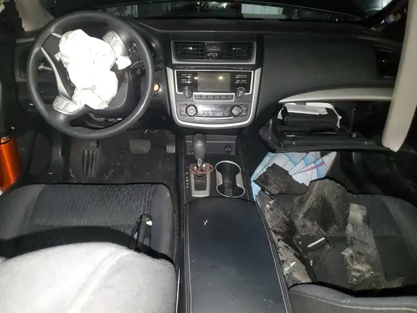 1N4AL3AP0GC246165 2016 NISSAN ALTIMA - Image 8