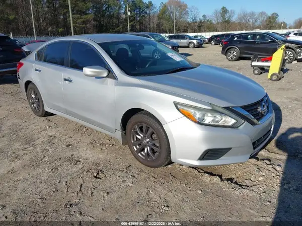 1N4AL3AP0GC250720 2016 NISSAN ALTIMA - Image 1