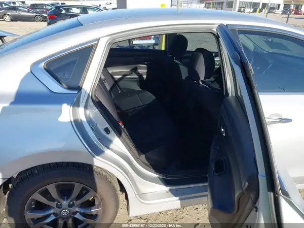 1N4AL3AP0GC250720 2016 NISSAN ALTIMA - Image 8