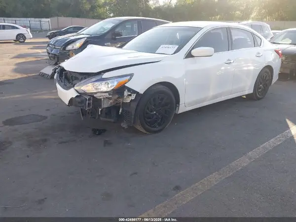 1N4AL3AP0GC251639 2016 NISSAN ALTIMA - Image 2