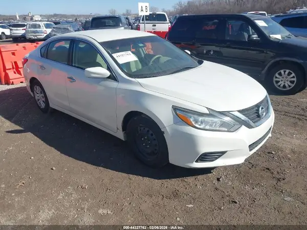 1N4AL3AP0GC253181 2016 NISSAN ALTIMA - Image 1