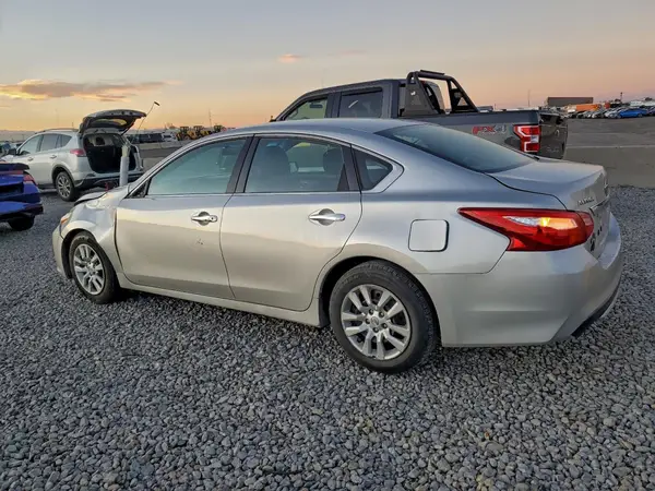 1N4AL3AP0GC257456 2016 NISSAN ALTIMA - Image 2