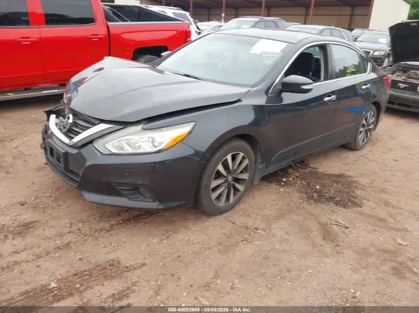 1N4AL3AP0GC261202 2016 NISSAN ALTIMA - Image 2