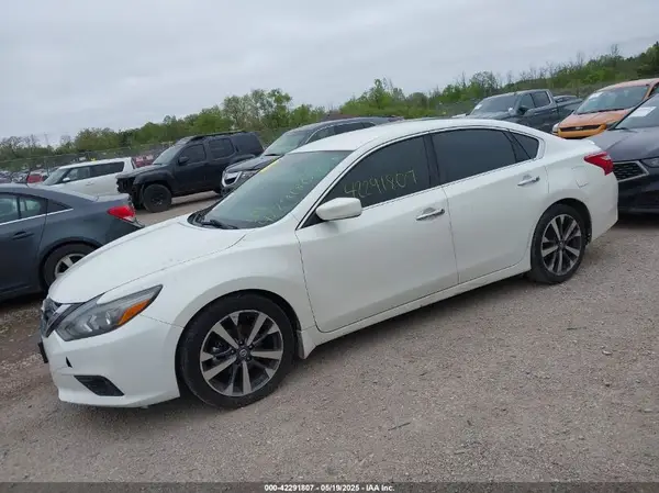 1N4AL3AP0GC262074 2016 NISSAN ALTIMA - Image 2