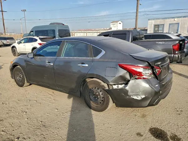 1N4AL3AP0GC264567 2016 NISSAN ALTIMA - Image 2
