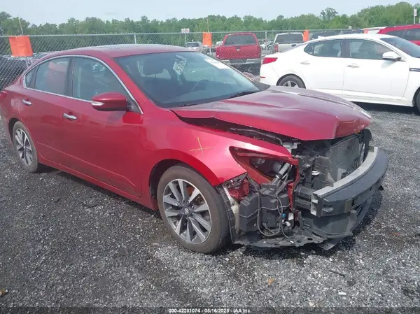 1N4AL3AP0GC264858 2016 NISSAN ALTIMA - Image 1