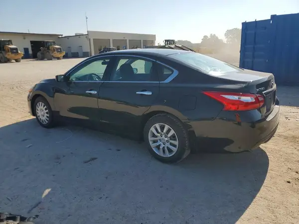 1N4AL3AP0GC265797 2016 NISSAN ALTIMA - Image 2