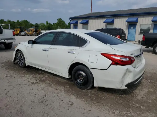 1N4AL3AP0GC267131 2016 NISSAN ALTIMA - Image 2