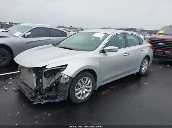 1N4AL3AP0GC268599 2016 NISSAN ALTIMA - Image 2