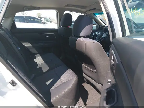 1N4AL3AP0GC272796 2016 NISSAN ALTIMA - Image 8