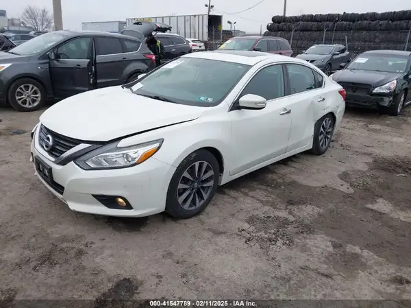 1N4AL3AP0GC272815 2016 NISSAN ALTIMA - Image 2