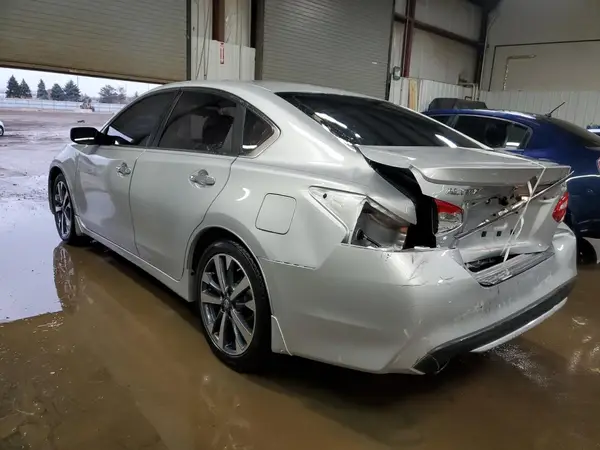 1N4AL3AP0GC278551 2016 NISSAN ALTIMA - Image 2