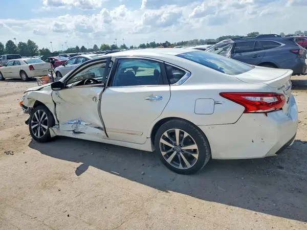 1N4AL3AP0GC279702 2016 NISSAN ALTIMA - Image 2