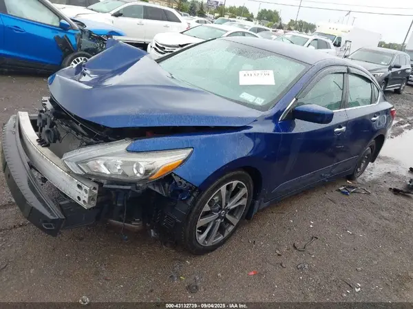 1N4AL3AP0GC279859 2016 NISSAN ALTIMA - Image 2
