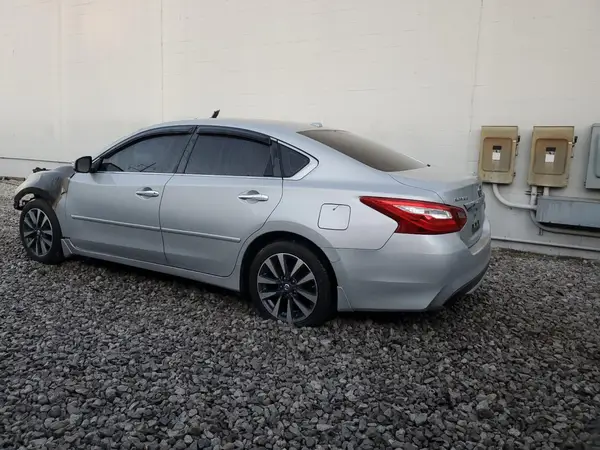 1N4AL3AP0GC285466 2016 NISSAN ALTIMA - Image 2