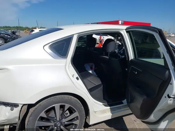 1N4AL3AP0GC287850 2016 NISSAN ALTIMA - Image 8