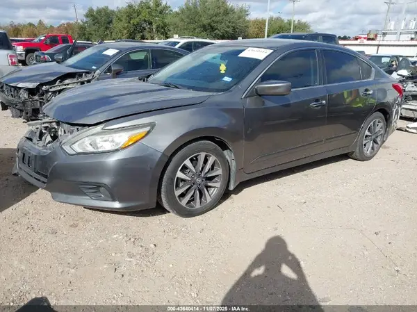 1N4AL3AP0GC288545 2016 NISSAN ALTIMA - Image 2