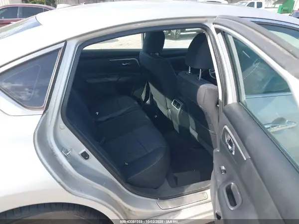 1N4AL3AP0GC288691 2016 NISSAN ALTIMA - Image 8