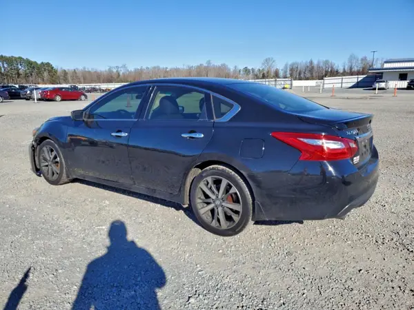 1N4AL3AP0GC289324 2016 NISSAN ALTIMA - Image 2