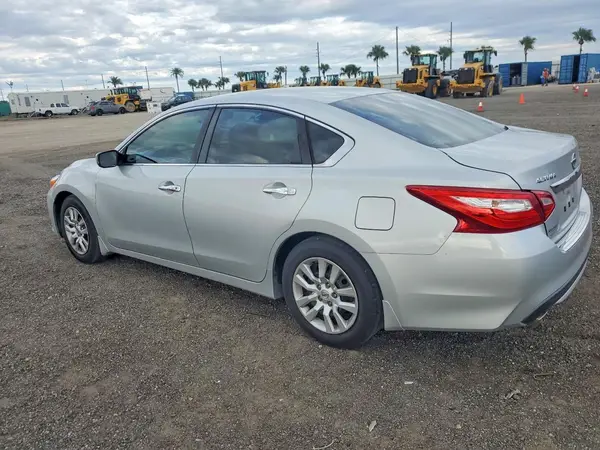 1N4AL3AP0GC289663 2016 NISSAN ALTIMA - Image 2
