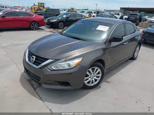 1N4AL3AP0GN310421 2016 NISSAN ALTIMA - Image 2