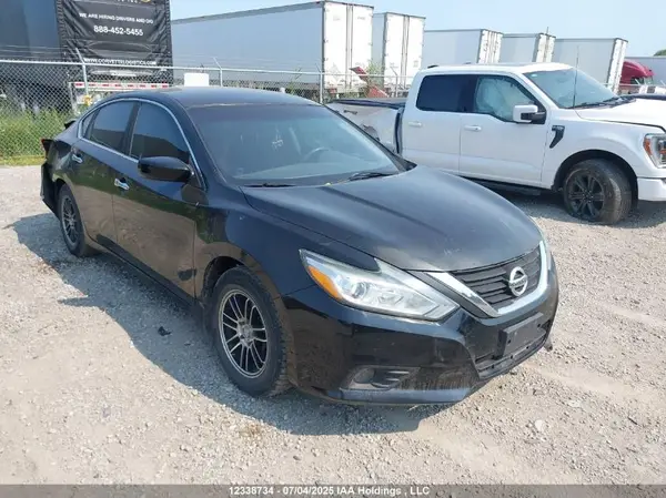 1N4AL3AP0GN317756 2016 NISSAN ALTIMA - Image 1