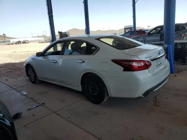 1N4AL3AP0GN318048 2016 NISSAN ALTIMA - Image 2