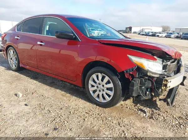 1N4AL3AP0GN319216 2016 NISSAN ALTIMA - Image 1