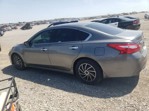 1N4AL3AP0GN321645 2016 NISSAN ALTIMA - Image 2