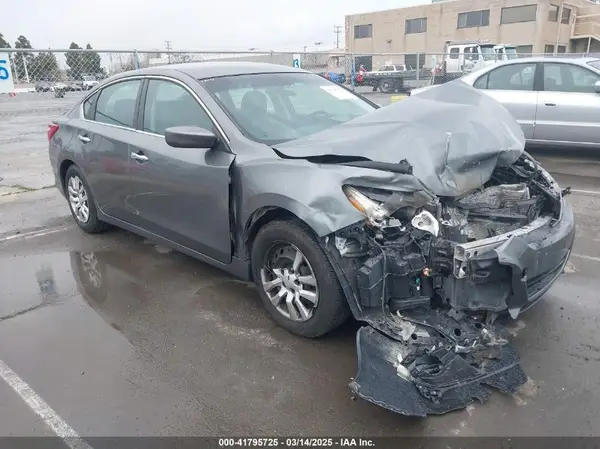 1N4AL3AP0GN329616 2016 NISSAN ALTIMA - Image 1