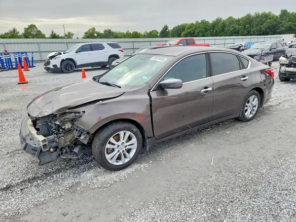 1N4AL3AP0GN334105 2016 NISSAN ALTIMA - Image 1