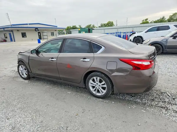 1N4AL3AP0GN334105 2016 NISSAN ALTIMA - Image 2