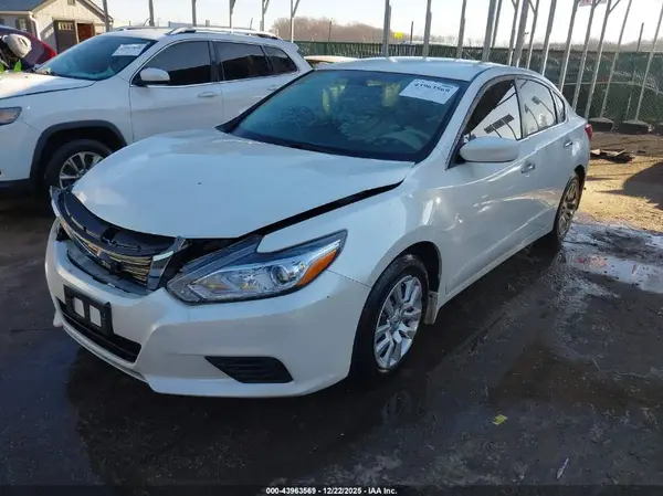 1N4AL3AP0GN338767 2016 NISSAN ALTIMA - Image 2