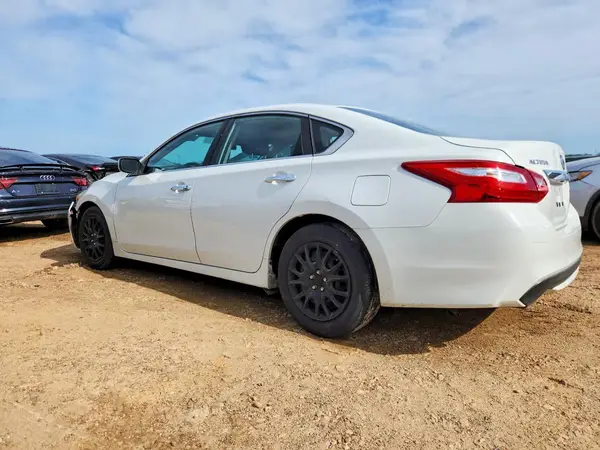 1N4AL3AP0GN344696 2016 NISSAN ALTIMA - Image 2