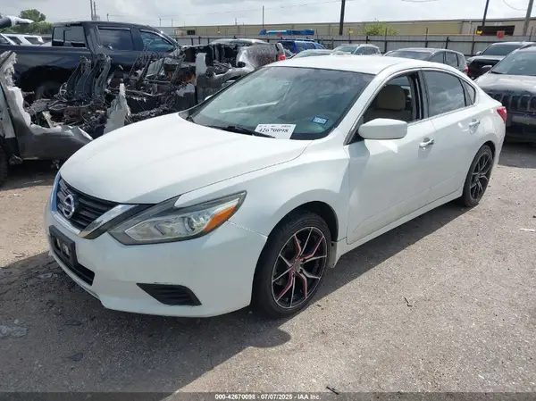 1N4AL3AP0GN353382 2016 NISSAN ALTIMA - Image 2