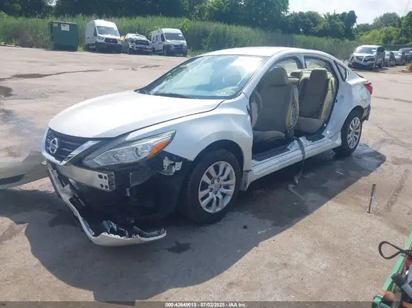 1N4AL3AP0GN356752 2016 NISSAN ALTIMA - Image 2