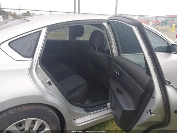 1N4AL3AP0GN357884 2016 NISSAN ALTIMA - Image 8