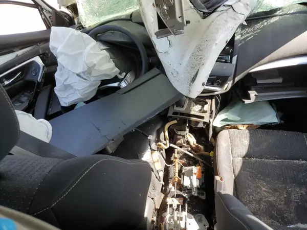 1N4AL3AP0GN358338 2016 NISSAN ALTIMA - Image 8