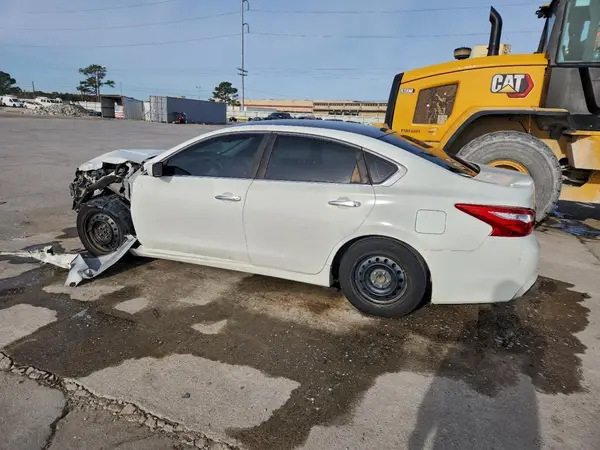 1N4AL3AP0GN370604 2016 NISSAN ALTIMA - Image 2