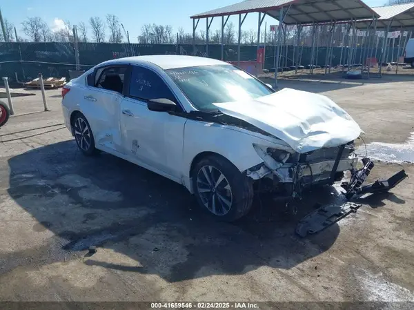 1N4AL3AP0GN374846 2016 NISSAN ALTIMA - Image 1