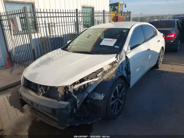 1N4AL3AP0GN376435 2016 NISSAN ALTIMA - Image 2