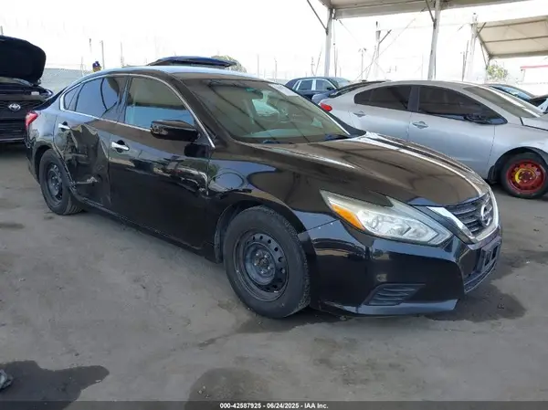 1N4AL3AP0GN378394 2016 NISSAN ALTIMA - Image 1
