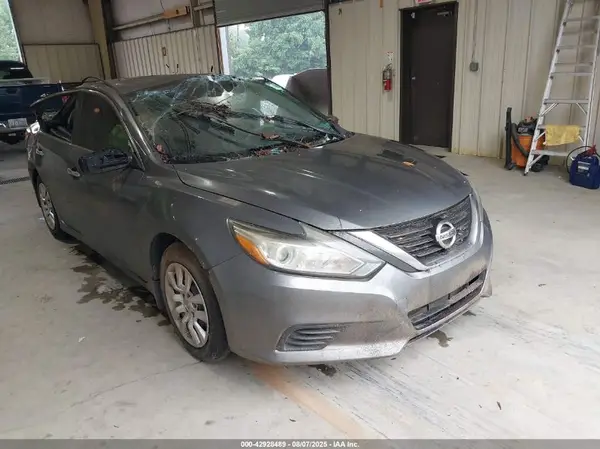 1N4AL3AP0GN382297 2016 NISSAN ALTIMA - Image 1