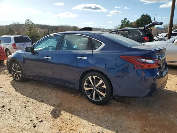 1N4AL3AP0HC108613 2017 NISSAN ALTIMA - Image 2